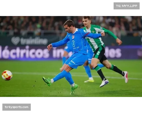 马竞边路进攻调整，卢克曼内切制造威胁普比尔套边传中